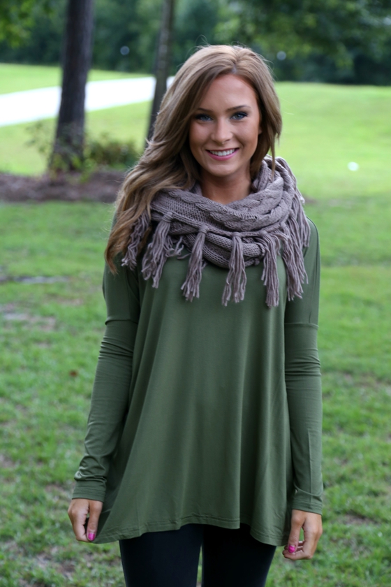olive piko top